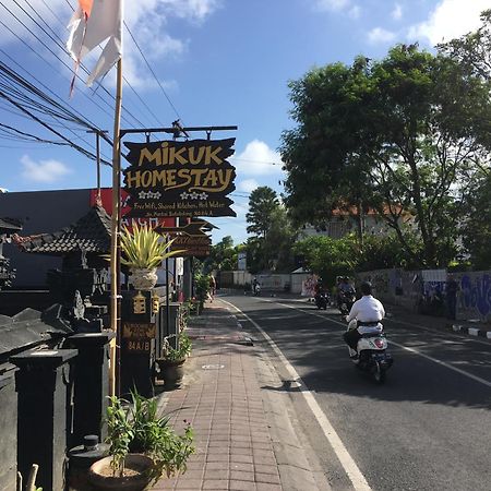 Mikuk Homestay Canggu Eksteriør billede